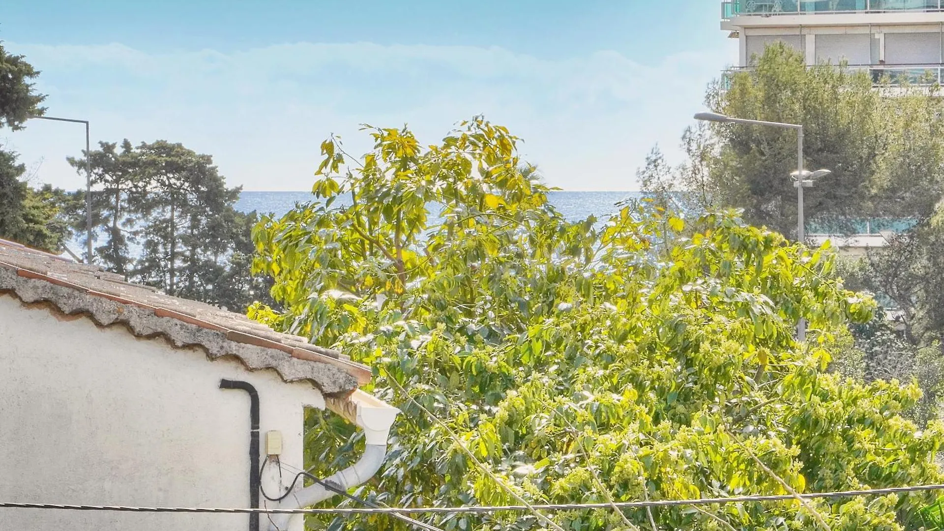 Charmant Duplex Proche De Cannes Centre Et A 2Min A Pied De La Mer Apartment
